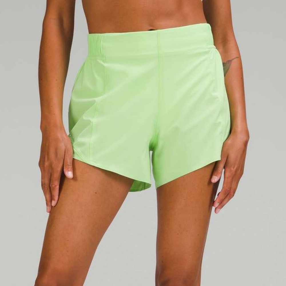 SPECIAL EDITION Lululemon Hotty Hot High-Rise Short 4”